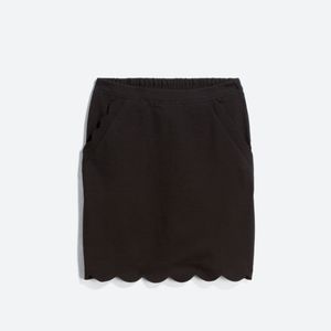 Bernice Scallop Hem Skirt NWOT Black Skirt
